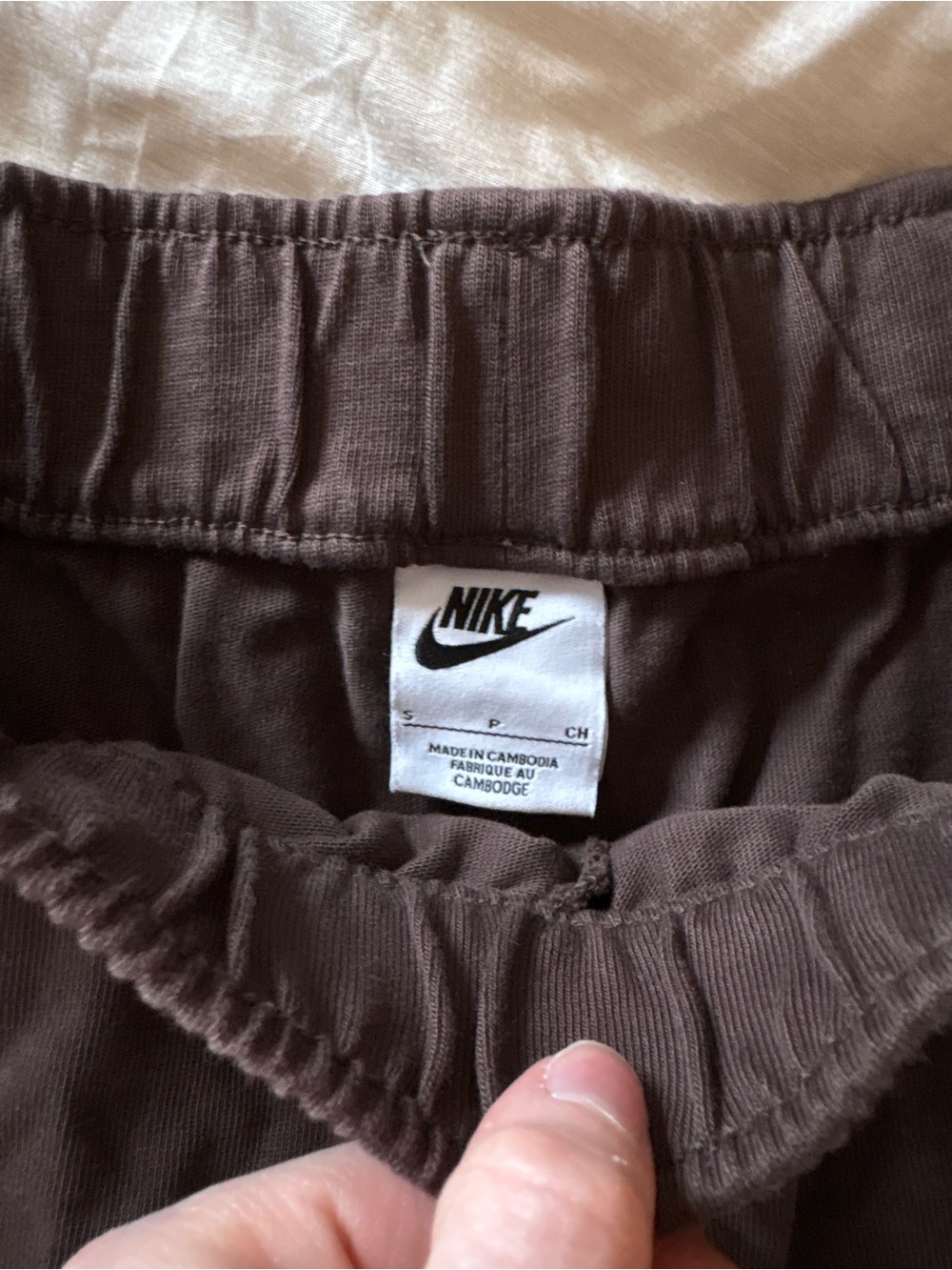 Nike Women's Brown Athletic Shorts with Elastic Waist - Picture 2 of 2